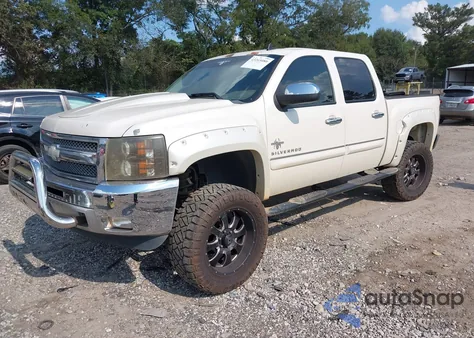 2013 Chevrolet Silverado 1500 Lt z USA, uszkodzony, nr VIN 3GCPKSE77DG346462